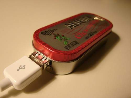 Minty Boost portable iPod/USB charger