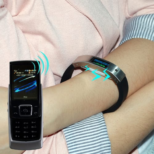 Bluetooth Bracelet with Vibration and LCD Display