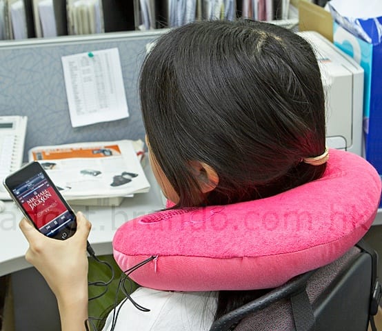 Neck Rest Cushion with Speaker 