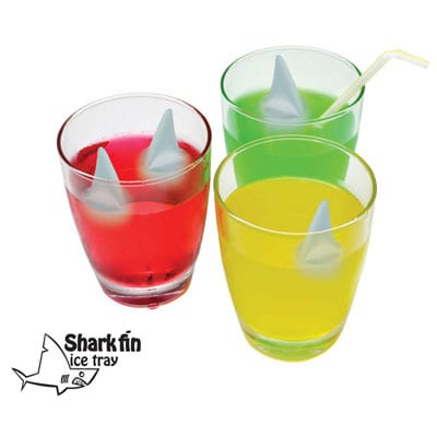 shark-fin-ice-tray