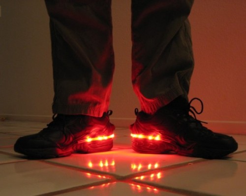 link light up shoes