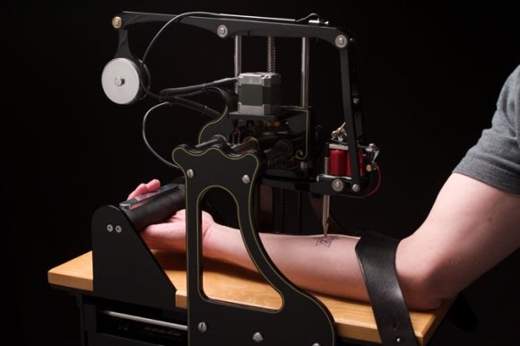 tattoo-drawing Maker Bot