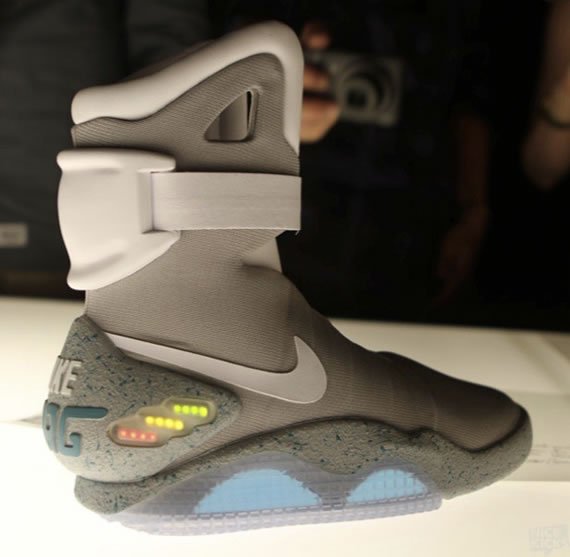 Nike_Air_Mag_1