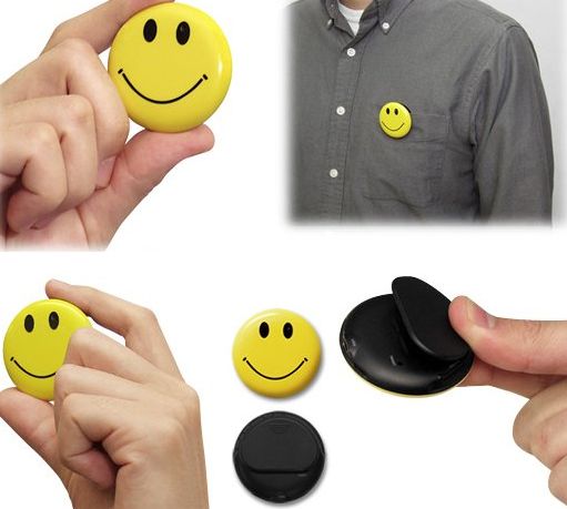 Chobi Cam Smile Smiley Pin Button Camera