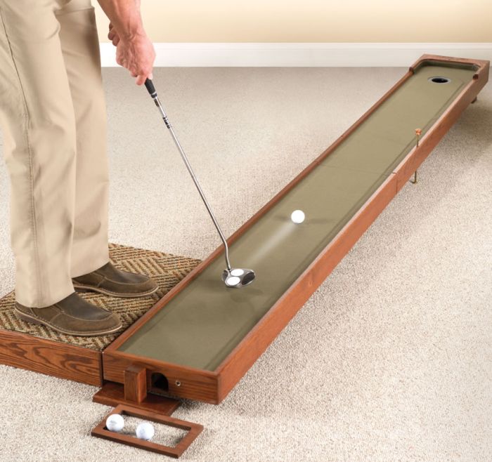 The Handcrafted Adjustable Putting Green