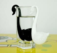 BDS - Grip-Easy Tea Infuser in Little Swan Tea Spoon Style