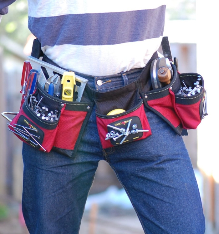 Magnetic Carpenter’s Tool Belt