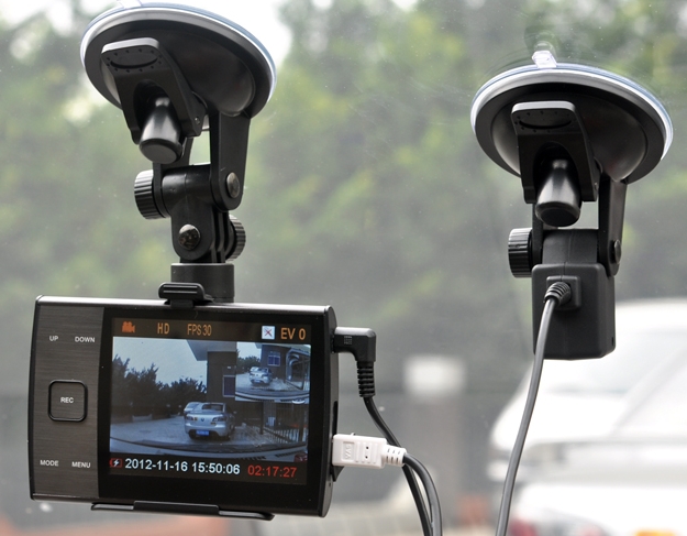 HD 720p Dual Camera Car DVR - 3.5 Inch Display