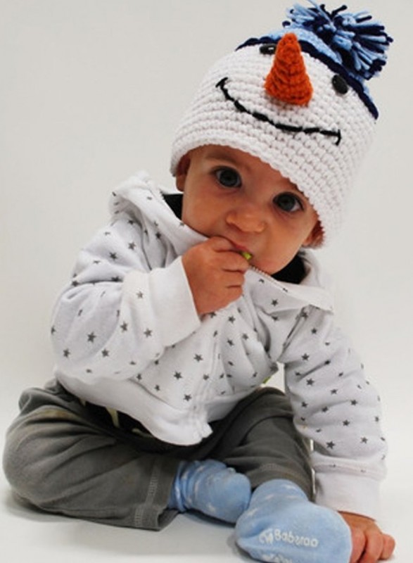  Frosty Crochet Baby Hat 