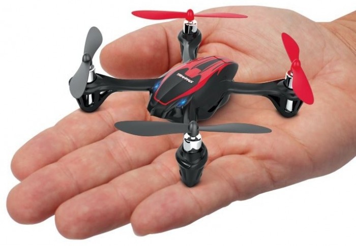 Quadcopter With Free Extra Flight Battery RED