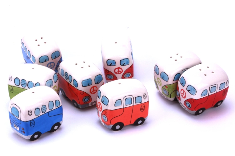 VW Camper Van  Bus - Ceramic Salt & Pepper Shaker Set