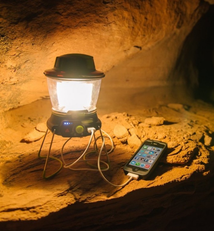 Portable Battery Charger USB Power Hub and Lantern