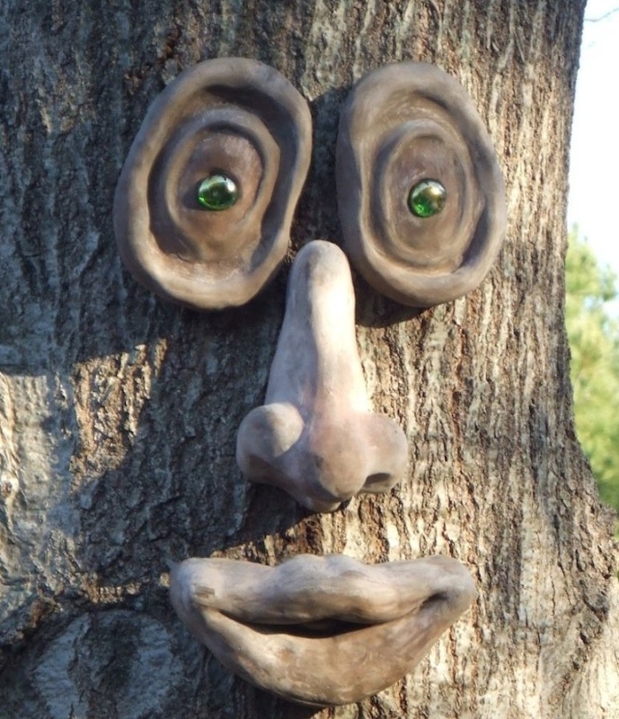 Oakley Tree Face