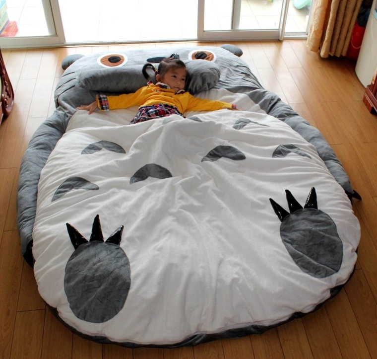 Totoro Design bed