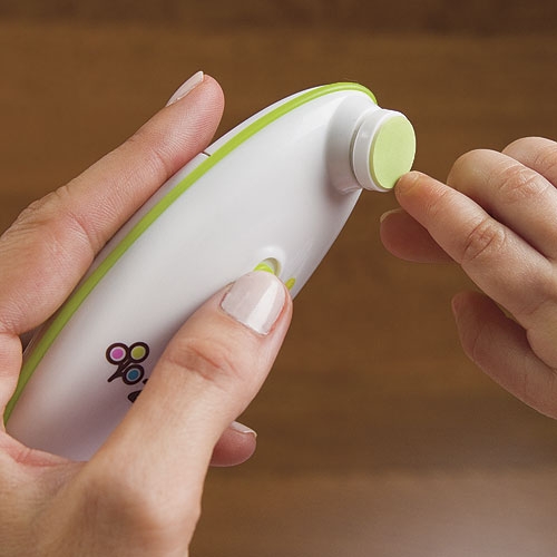 Zo-li Buzz B Baby Nail Trimmer with green Replacement Pads
