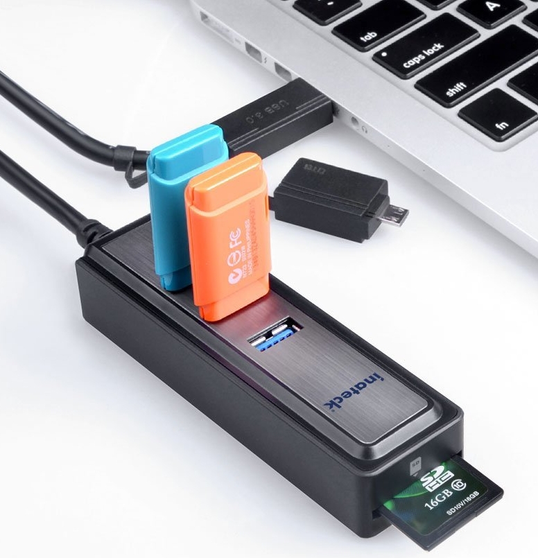 Bus-Powered USB 3.0 3-Port Hub with Micro SD Card Reader Combo