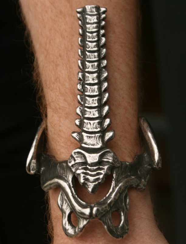 Pelvic Spine Bracelet