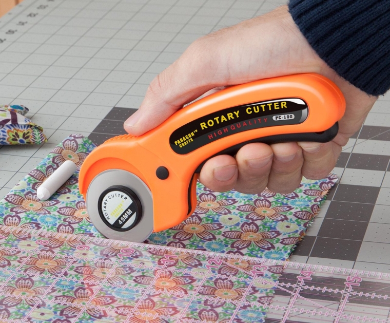 Ergonomic Rotary Cutter