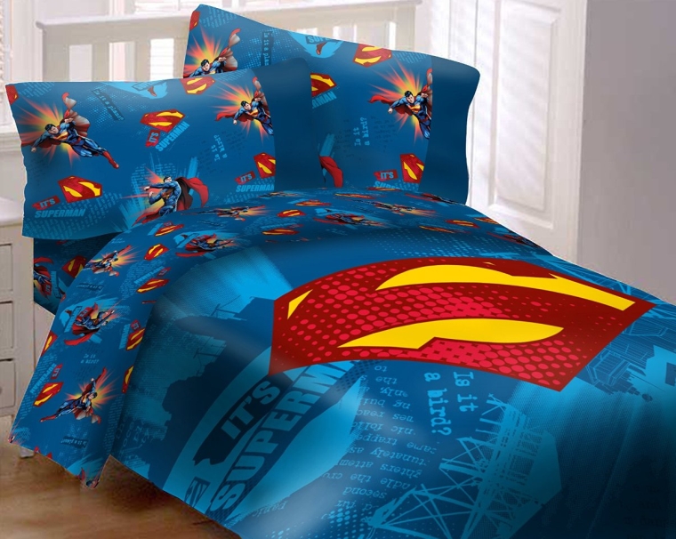 Superman Emblem 4 Piece Reversible Super Soft Luxury Twin Size Comforter Set