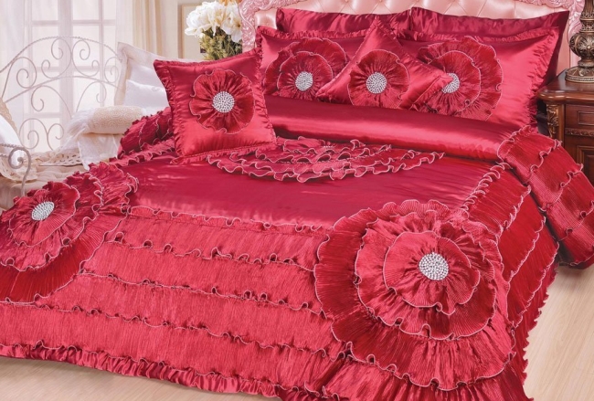 Quinceanera 5-Piece Victorian Satin Comforter Set