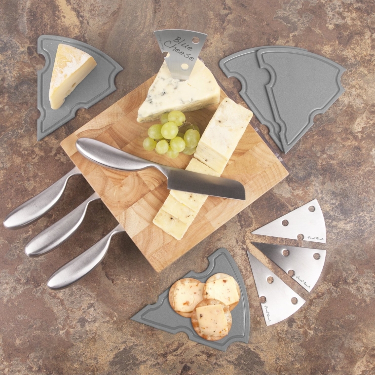13 Pieces Cheese Station