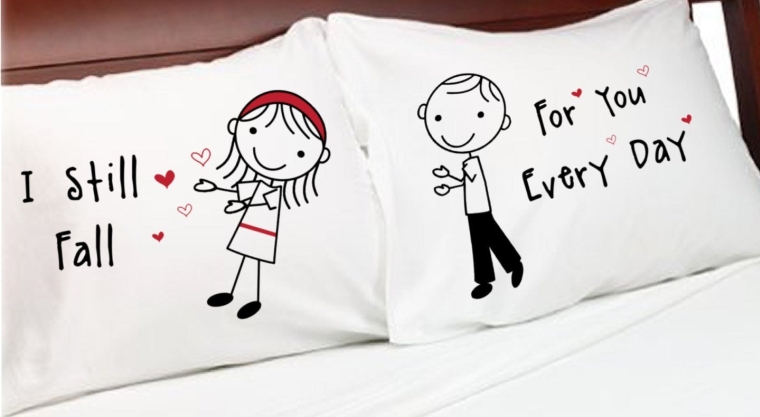 Stick People Falling in Love Pillowcases