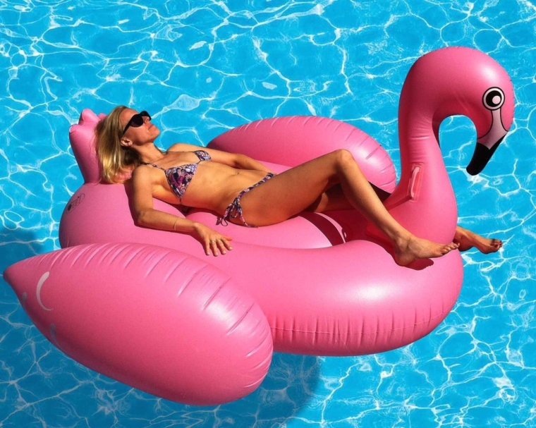 Giant Flamingo Inflatable Pool Toy- 80 Inches USA Seller.