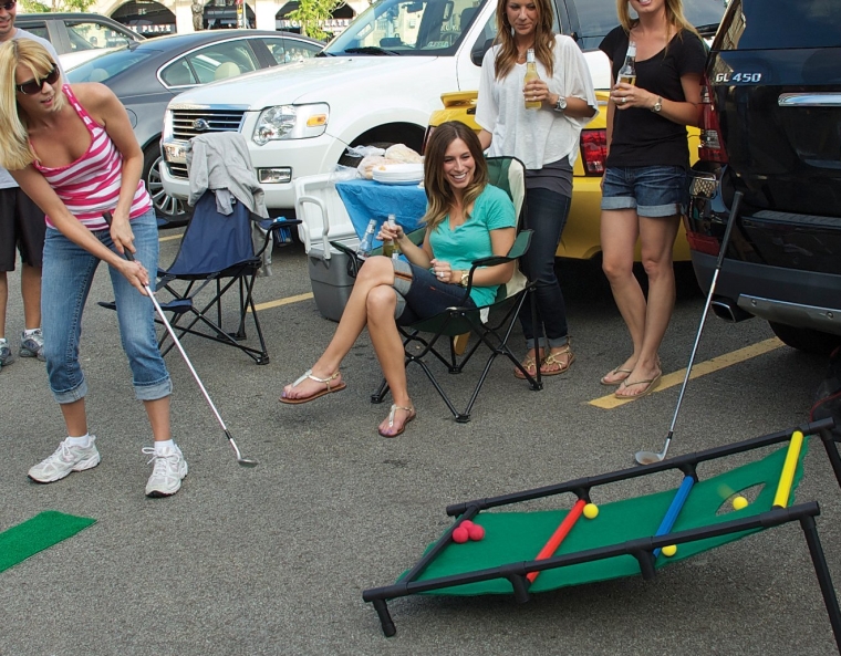 Tailgate Golf Cornhole and Ladder Chipping Hybrid Golf Game