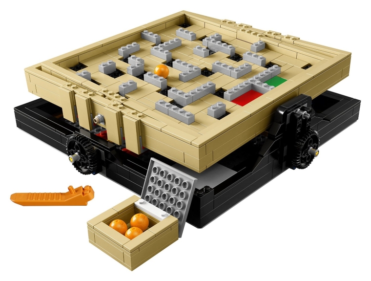 LEGO Ideas 21305 Maze Building Kit