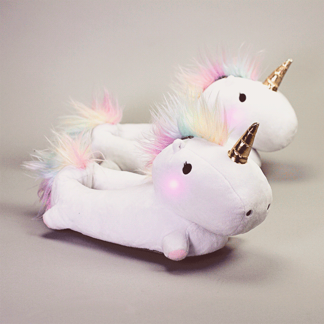 enchanted-light-up-unicorn-slippers_21109