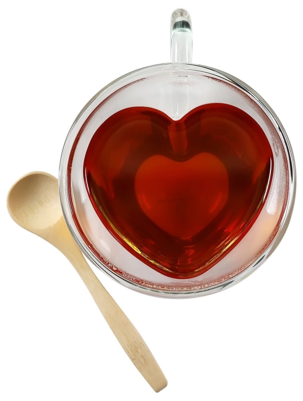 Heart Shaped Double Wall Insulated Glass Tea Cup Set