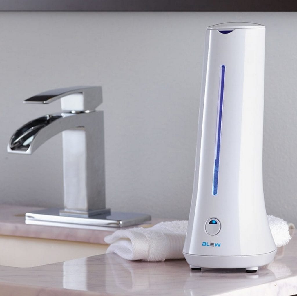 The UV Razor Blade Sanitizer