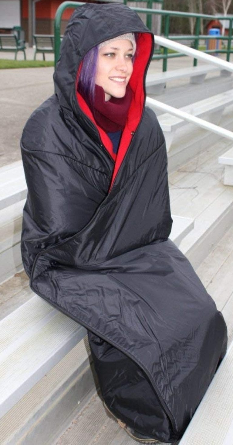 Mambe Extreme Weather 100 Waterproof/Windproof Hooded Blanket Premium