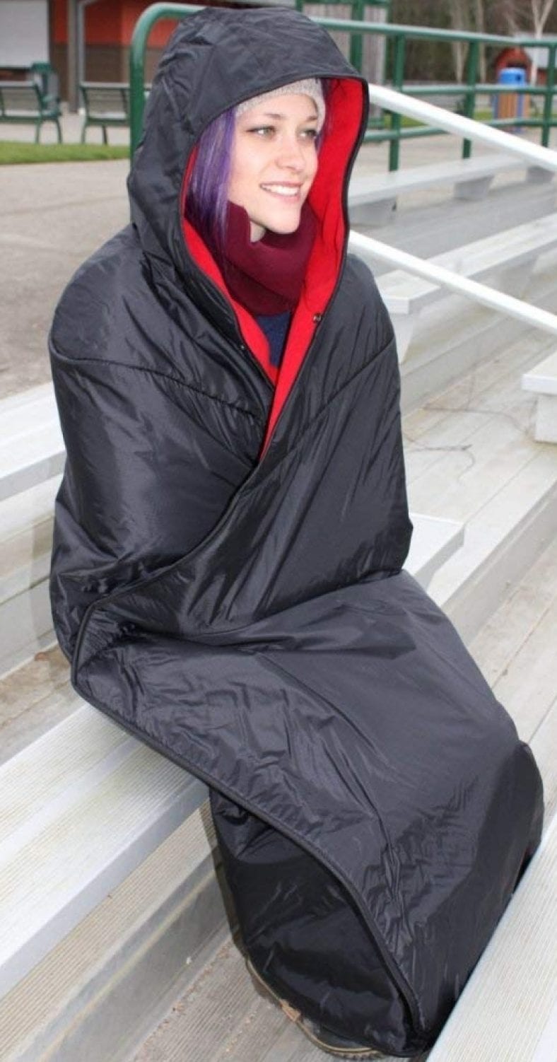 Mambe Extreme Weather 100 Waterproof/Windproof Hooded Blanket Premium