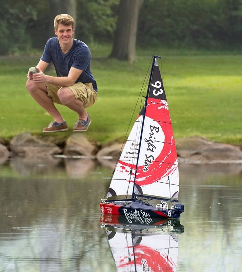 toy electric sailboat