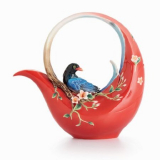 Porcelain Joyful Magpie Teapot