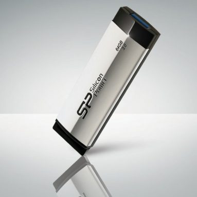 Silicon USB 3.0 64 GB Flash Drive