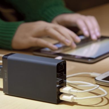 40W 5-Port Family-Sized Desktop USB Charger