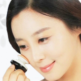 Touch Smart Vibrating Foundation Powder Cleansing Massage Puff Sponge