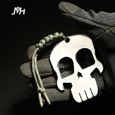 Skull Keychain Self Defense Emergency Survival Tool