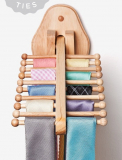 Natural Wooden Tie Rack