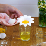 Daisy Plastic Egg Separator