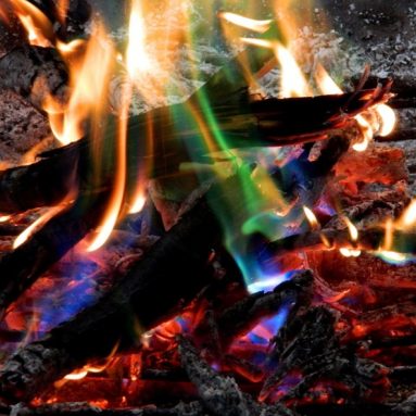 Adds Colorful flames to a Campfire