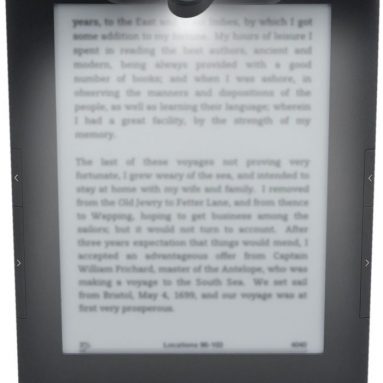 Verso Rechargeable Arc Light for Kindle