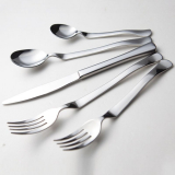 An Innovative Head Up Flatware for Enhanced Hygienic Dining Environment