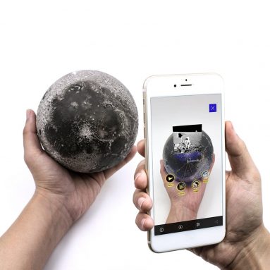 AstroReality LUNAR Pro | Smart Moon Globe