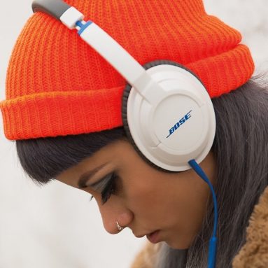 Bose SoundTrue Headphones Around-Ear Style