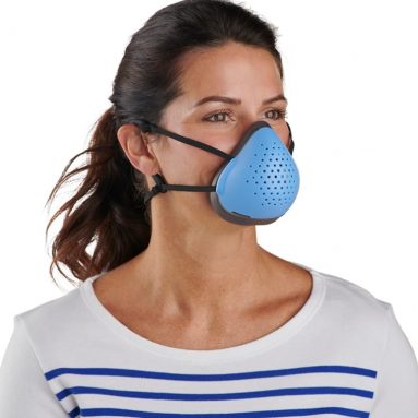 The Tight Seal Filtering Hardshell Mask