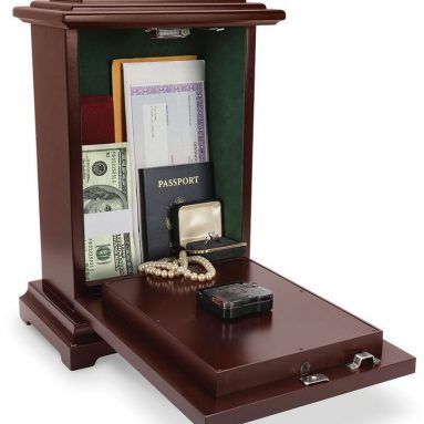 The Valuables Concealing Clock