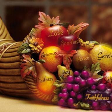 Color-changing Cornucopia Thanksgiving Centerpiece